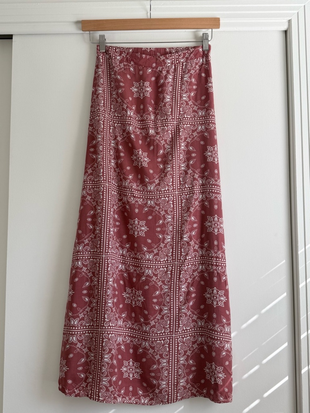 Kiss & Cry Bandana Print Maxi Skirt Size Small Boho Western Rayon A-Line - Picture 4 of 16